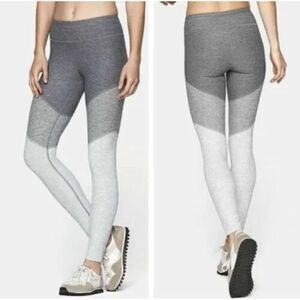 Outdoor‎ Voices 7/8 Springs Leggings Graphite Ash Dove Gray Yoga Pants Small